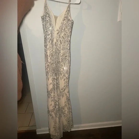 Mac Duggal 5107 Embellished Gold Leaf Long Evening Gown - Picture 7 of 16